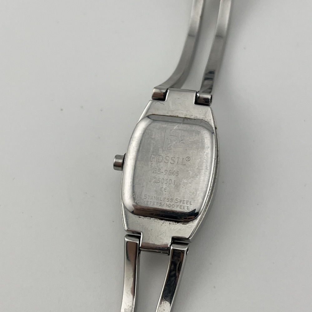 Fossil F2 Watch Women 18mm Case‎ Silver 6.5" Band ES-9645 New Battery - Picture 7 of 8